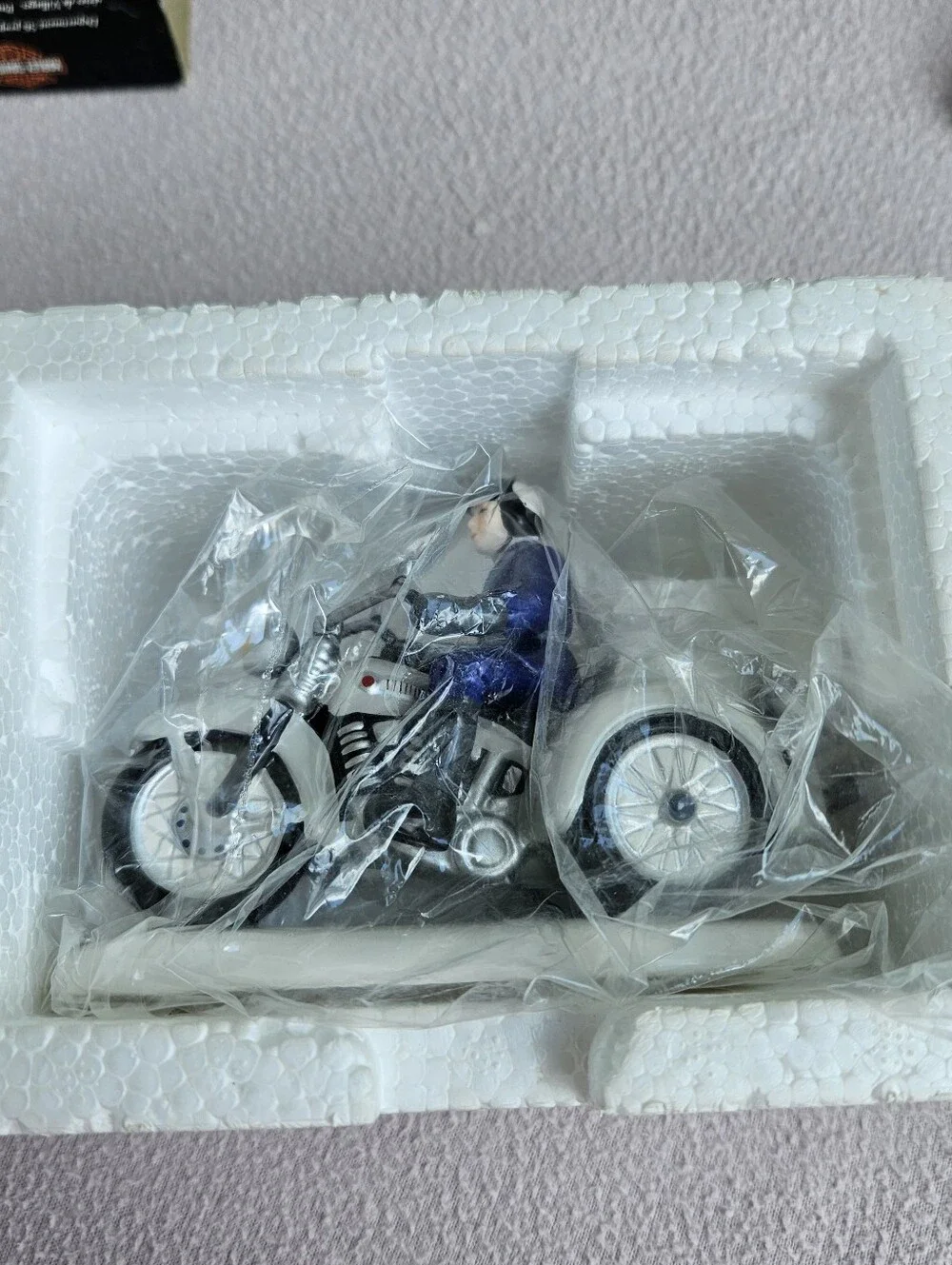 Department 56 Harley Davidson Patrolling The Road 54971 Snow Village Motorcycle